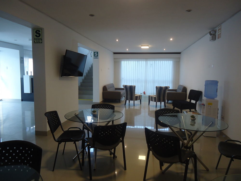 Lm Hoteles Piura Exterior photo